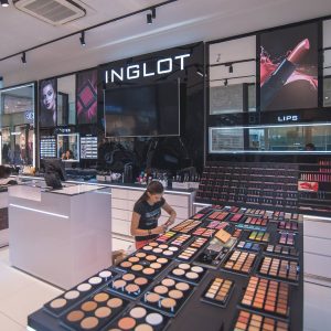 INGLOT: NOUVEAU MAGASIN DANS LA FASHION GALLERIA!